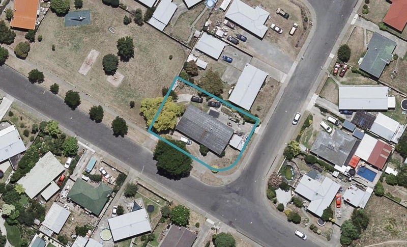 10 Sunderland Drive, Flaxmere, Hastings - Carousel 1