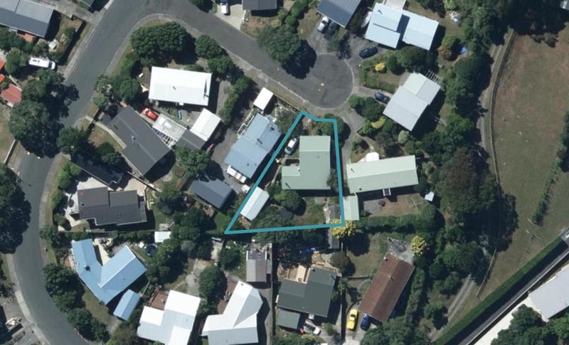 6 Downs View Place, Pukerua Bay, Porirua - Carousel 1