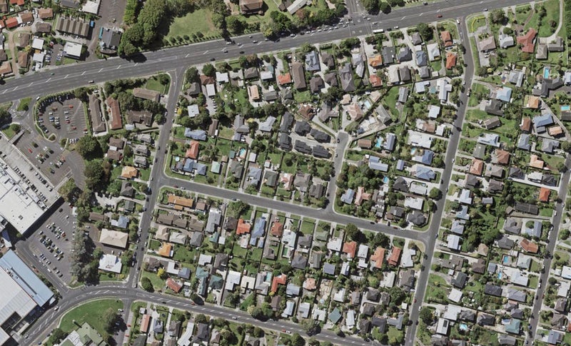 3/12 Ayr Road, Pakuranga, Auckland - Carousel 1