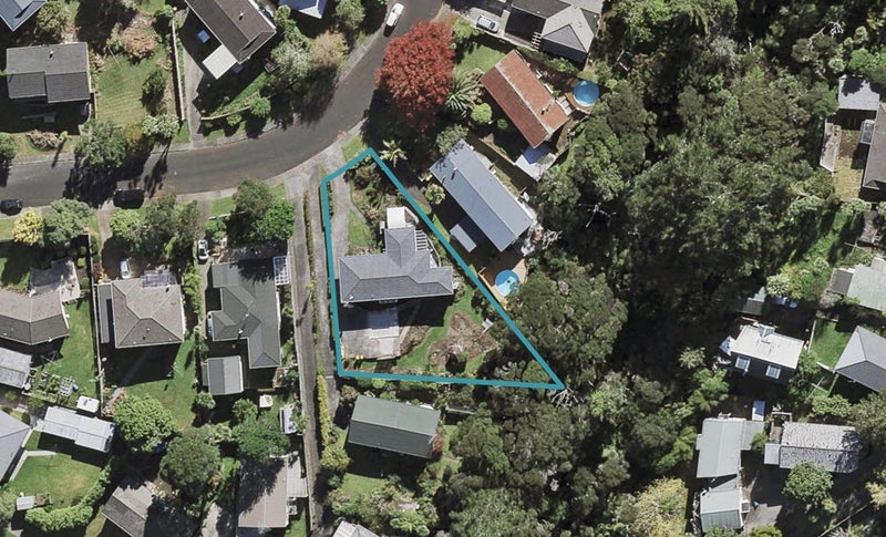 11 Cunliffe Place, Glenfield, Auckland - Carousel 1