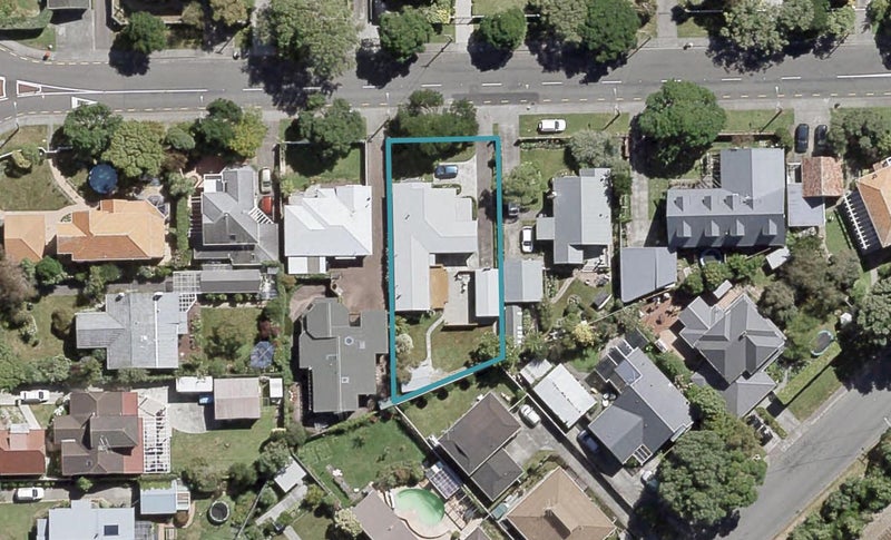 32 Puriri Street, Woburn, Lower Hutt - Carousel 1
