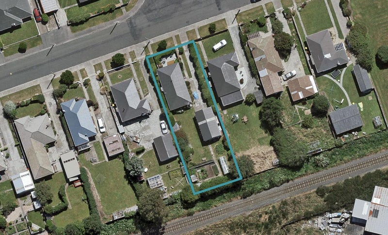 75 West Street, Hawthorndale, Invercargill - Carousel 1