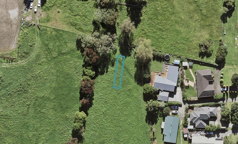 7 Oranga Drive, Westgate, Auckland - Carousel 1