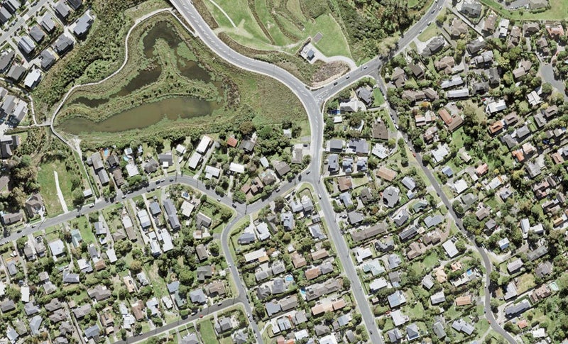 1 Glenvar Road, Torbay, Auckland - Carousel 1