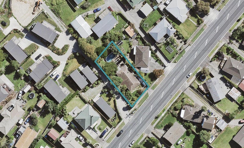 55 Forest Hill Road, Henderson, Auckland - Carousel 1