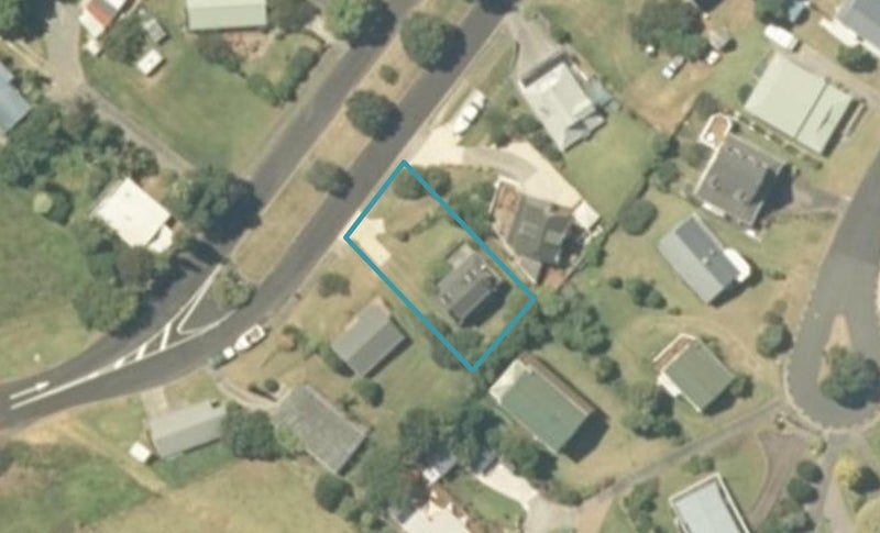 104 Onemana Drive, Onemana, Whangamatā - Carousel 1