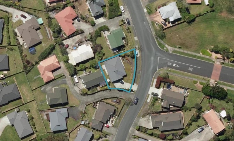 28 Ridgeway Drive, Kamo, Whangarei - Carousel 1
