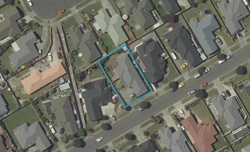 15 Boston Parade, Kelvin Grove, Palmerston North - Carousel 1