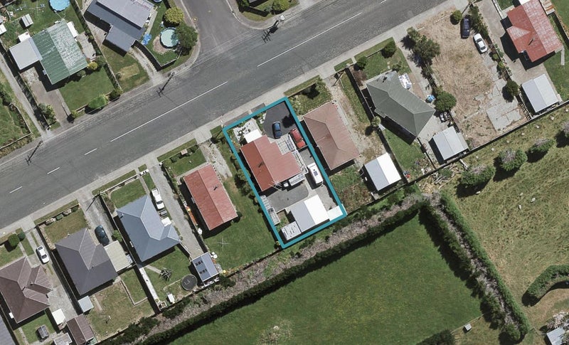 23 Avon Road, Clifton, Invercargill - Carousel 1