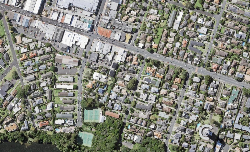 1/3 Pierce Road, Milford, Auckland - Carousel 1