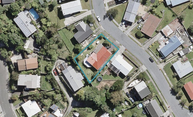 25 Aniseed Grove, Timberlea, Upper Hutt - Carousel 1