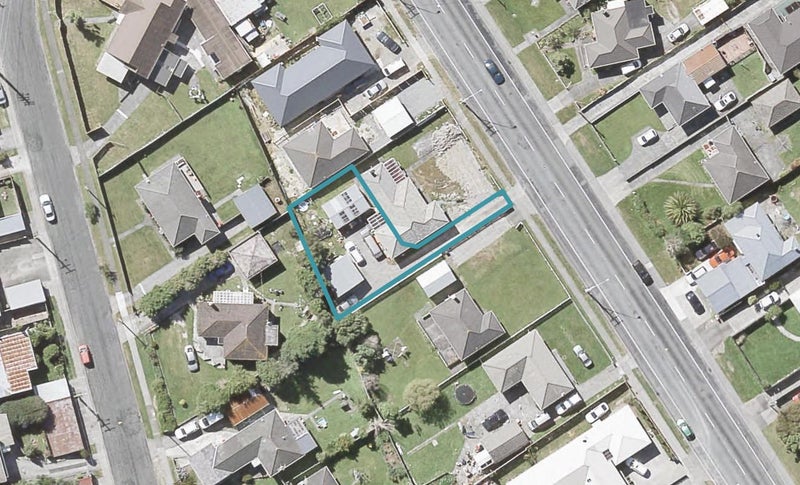 38 Main Road, Wainuiomata, Lower Hutt - Carousel 1