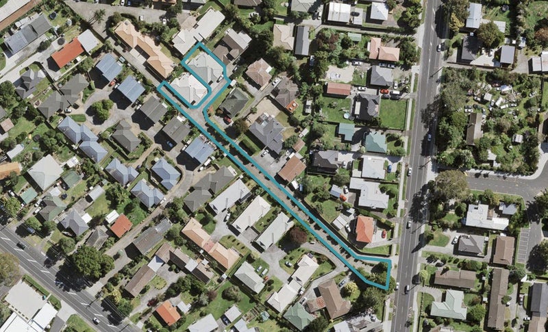 10B Rathgar Road, Henderson, Auckland - Carousel 1