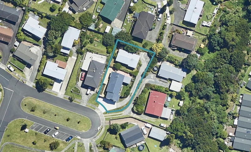 1/19 Chester Street, Judea, Tauranga - Carousel 1
