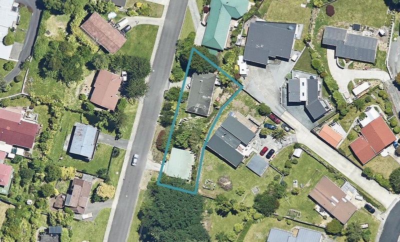 8 Tihi Road, Springfield, Rotorua - Carousel 1