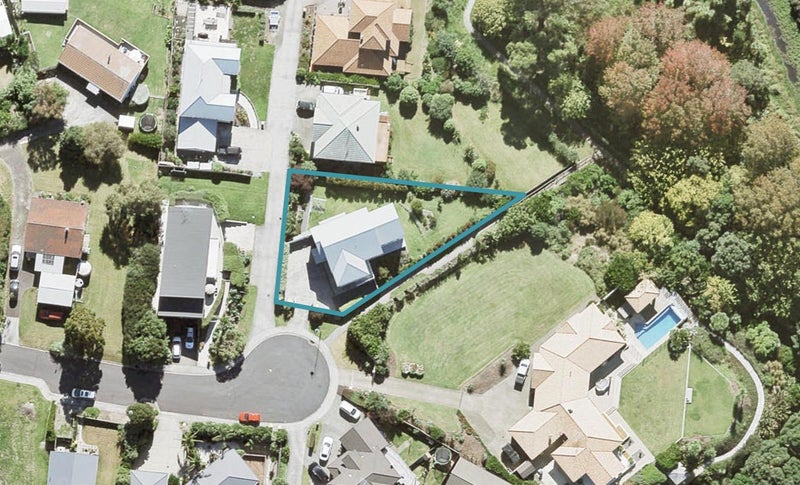15 Double Bay Place, Army Bay, Whangaparaoa - Carousel 1