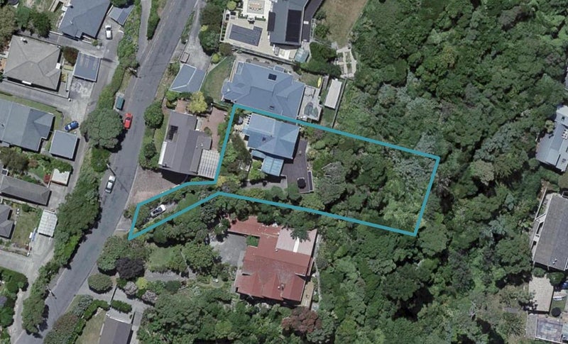 22 Nevay Road, Karaka Bays, Wellington - Carousel 1