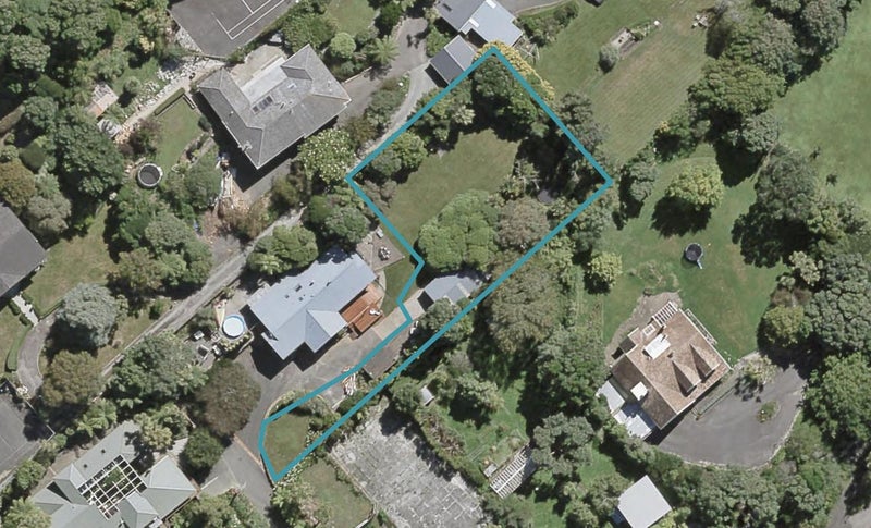 9 Wairere Road, Belmont, Lower Hutt - Carousel 1