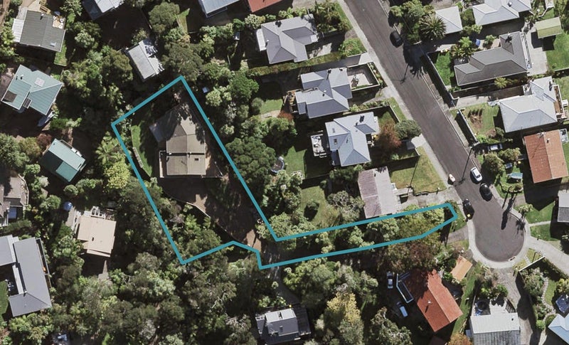 13B Felstead Street, Birkenhead, Auckland - Carousel 1