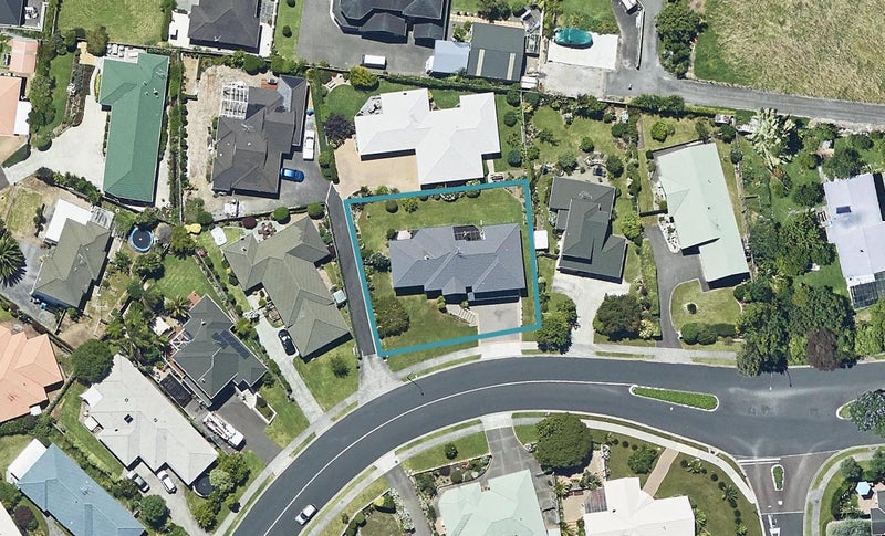 20 Wakefield Drive, Bethlehem, Tauranga - Carousel 1