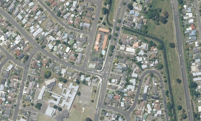 2C Westminster Avenue, Tamatea, Napier - Carousel 1