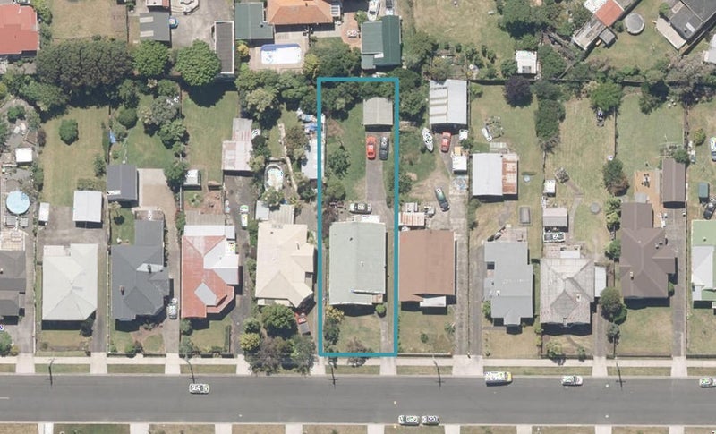 18 Koromiko Road, Gonville, Whanganui - Carousel 1