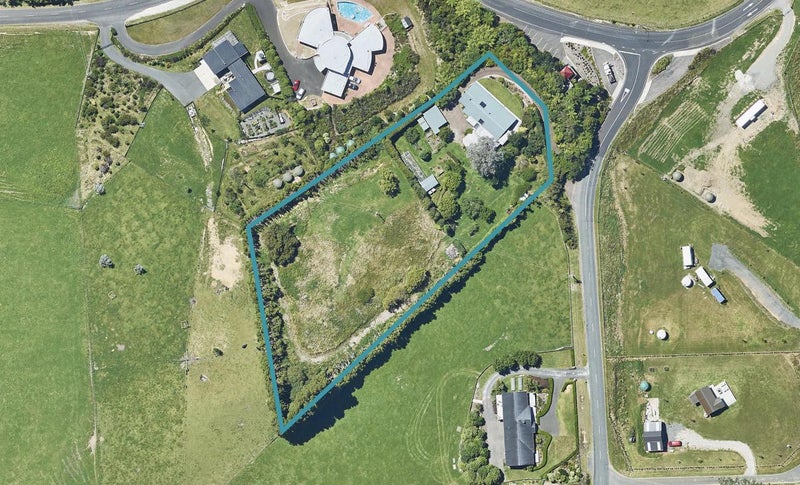 6 Junction Road, Minden, Tauranga - Carousel 1