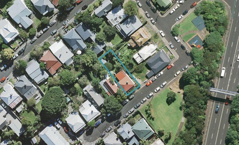 1 Evelyn Street, Eden Terrace, Auckland - Carousel 1