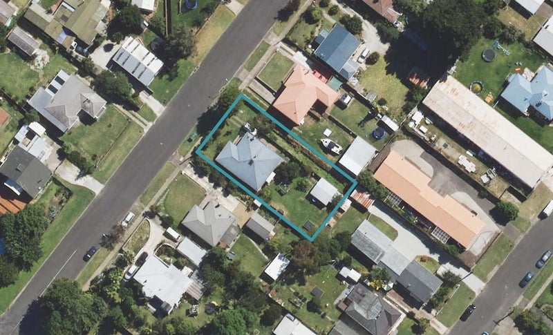 7 Elsthorpe Avenue, Mangapapa, Gisborne - Carousel 1
