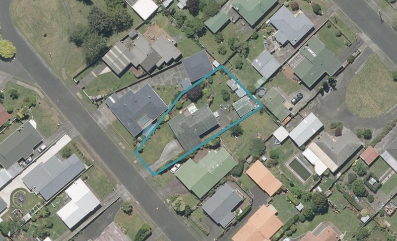 52 Exeter Crescent, Springvale, Whanganui - Carousel 1