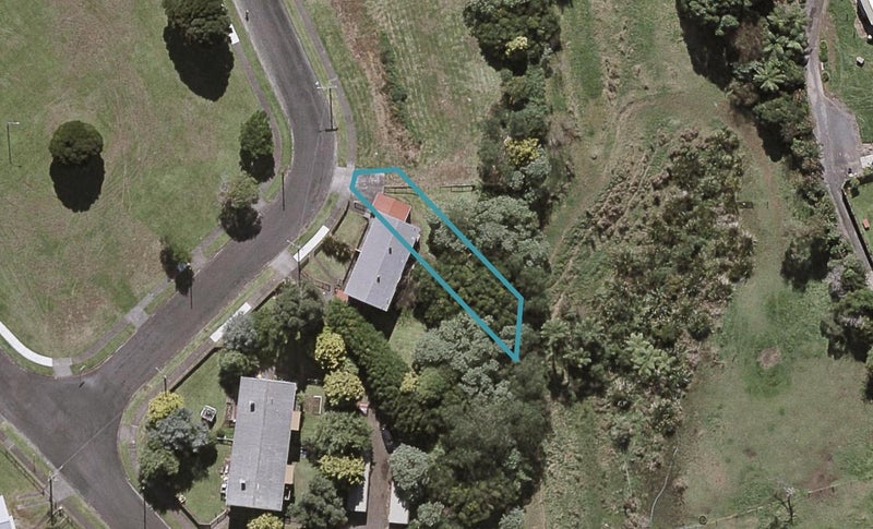 12 Discovery Place, Marfell, New Plymouth - Carousel 1