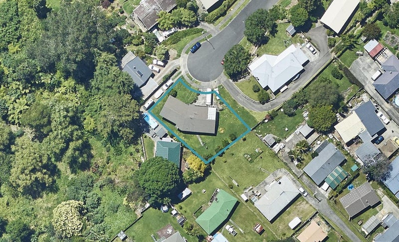 16 Ward Street, Gate Pa, Tauranga - Carousel 1