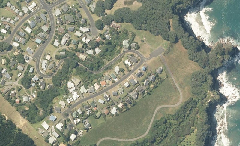 406 Onemana Drive, Whangamata - Carousel 1