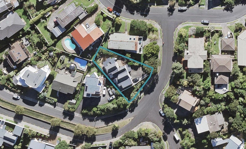 3 Brigantine Drive, Beach Haven, Auckland - Carousel 1