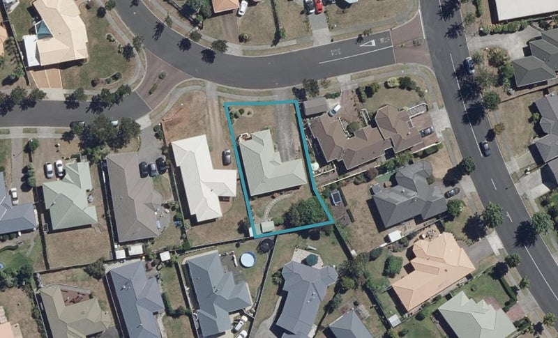 3 Lochinver Drive, Nawton, Hamilton - Carousel 1