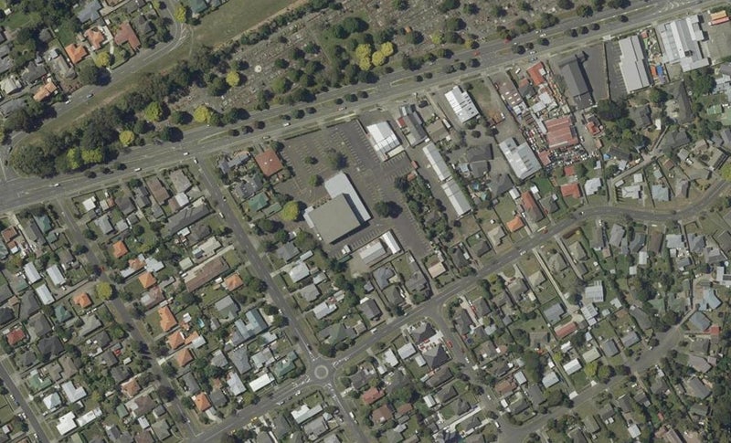 11 Samuel Place, Terrace End, Palmerston North - Carousel 1