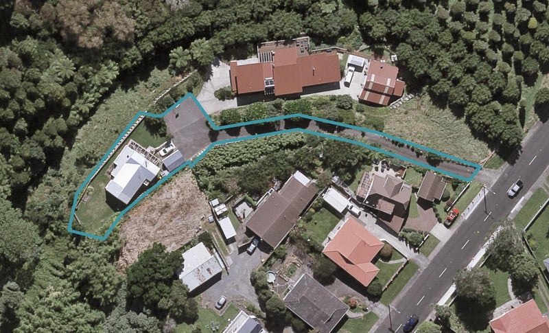 210C Frankley Road, Frankleigh Park, New Plymouth - Carousel 1