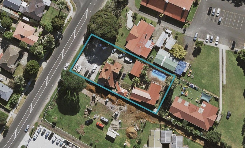 1/294 Massey Road, Māngere East, Auckland - Carousel 1
