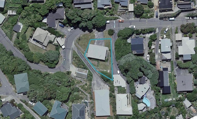 19A Cave Road, Houghton Bay, Wellington - Carousel 1