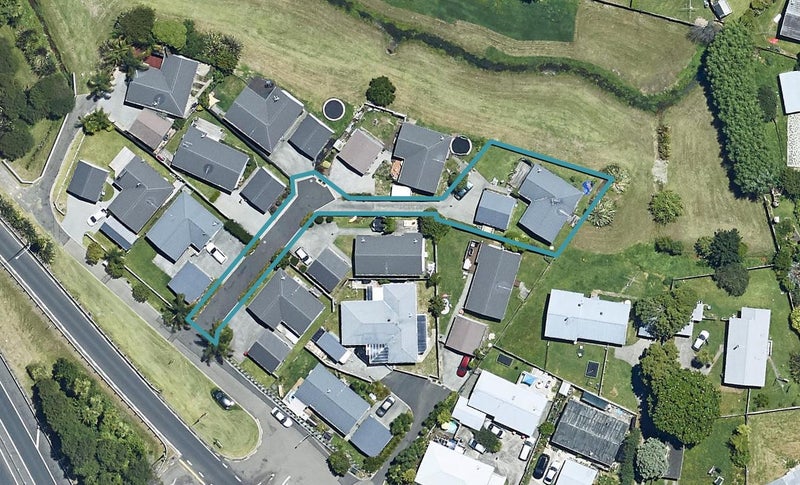 6 Kelvin Way, Judea, Tauranga - Carousel 1