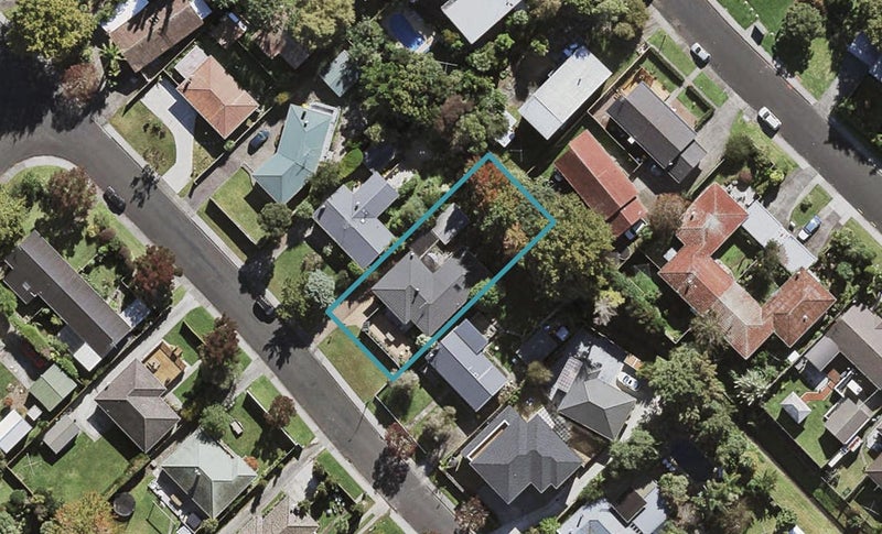 23 Lynden Avenue, Hillcrest, Auckland - Carousel 1