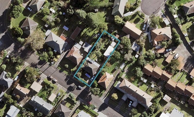 55 Daventry Street, Waterview, Auckland - Carousel 1