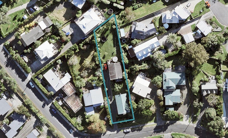 16 Langton Road, Stanmore Bay, Whangaparaoa - Carousel 1