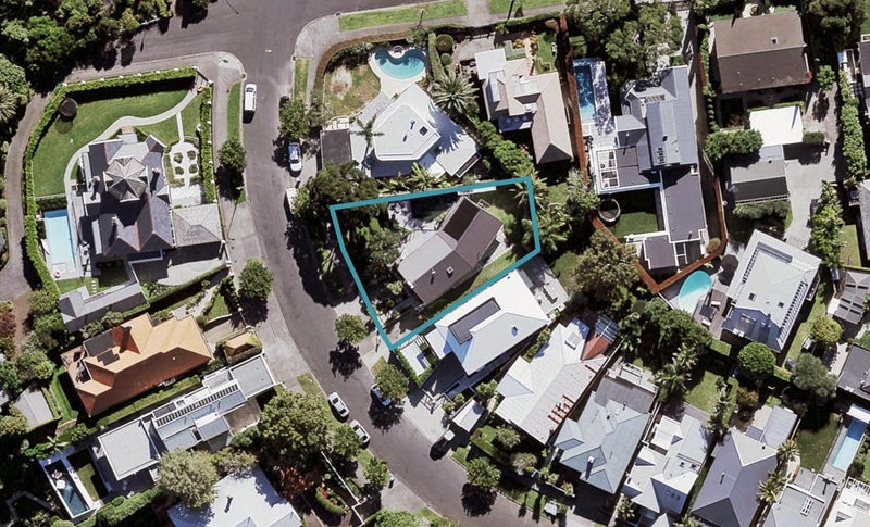 40 Marine Parade, Herne Bay, Auckland - Carousel 1
