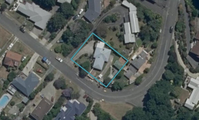 13 Bay View Road, Atawhai, Nelson - Carousel 1