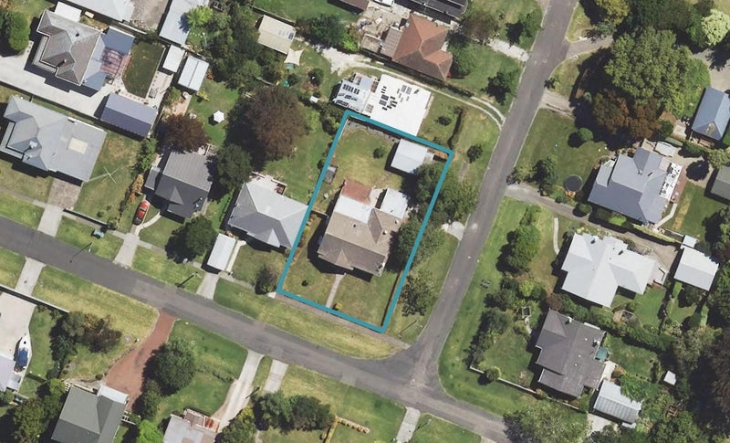 10 Tukura Road, Inner Kaiti, Gisborne - Carousel 1