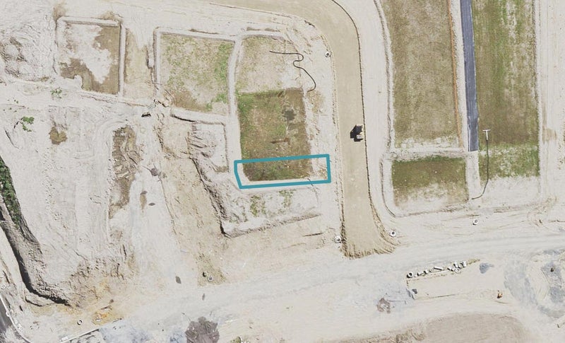 37 Vincent McGrath Crescent, Swanson, Auckland - Carousel 1