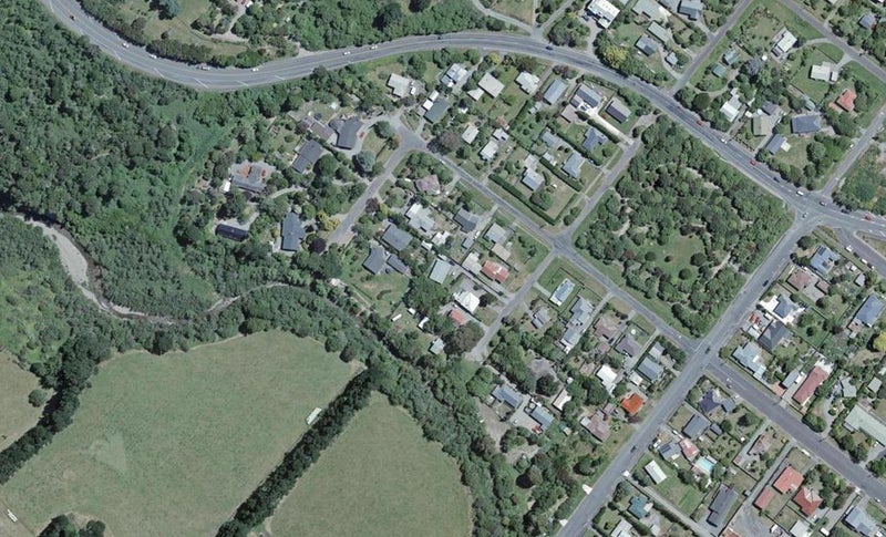 32B Renall Street, Featherston - Carousel 1