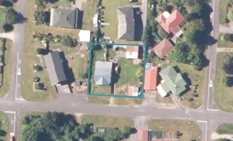 22 Cavell Street, Reefton, Reefton - Carousel 1