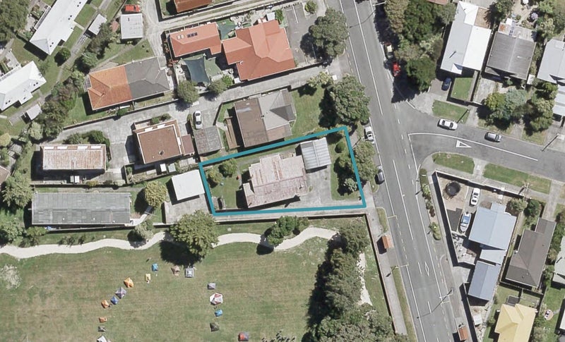 10 Wainui Road, Waiwhetu, Lower Hutt - Carousel 1